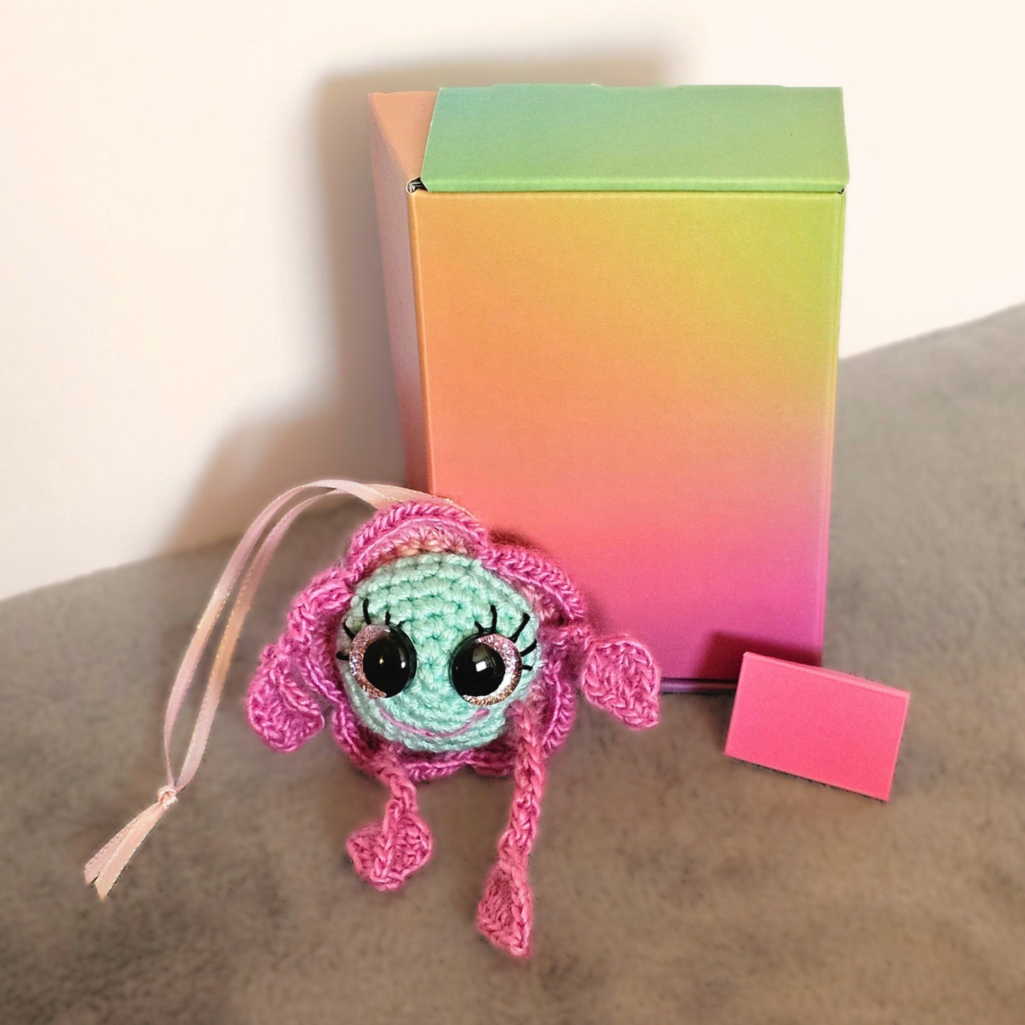 Happy Little Creature – Lopsy Lucy Pinkmint Juicy