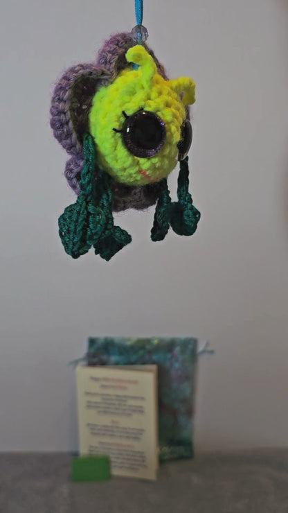 Handmade Crochet Alien Creature – Pitalian the Alien Mystery Message Gift